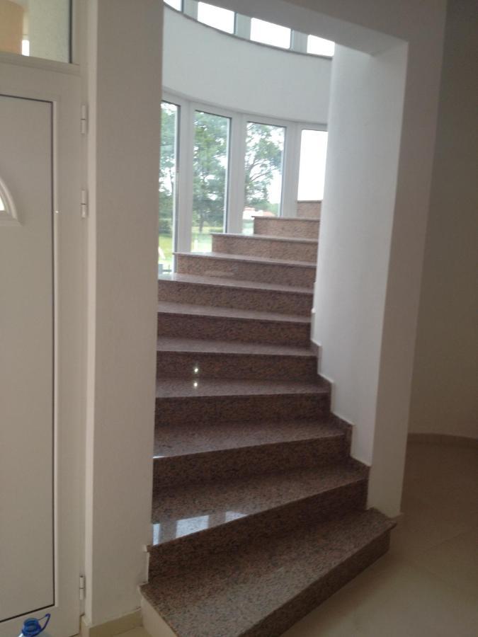 Apartmani Vila Milaris Ülgün Dış mekan fotoğraf